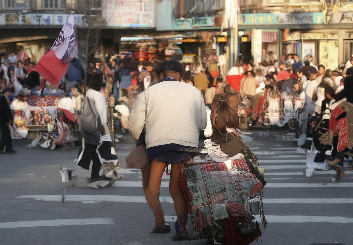 亚历山大领衔雷霆崛起，MVP双雄对决约基奇，总冠军赔率震动联盟